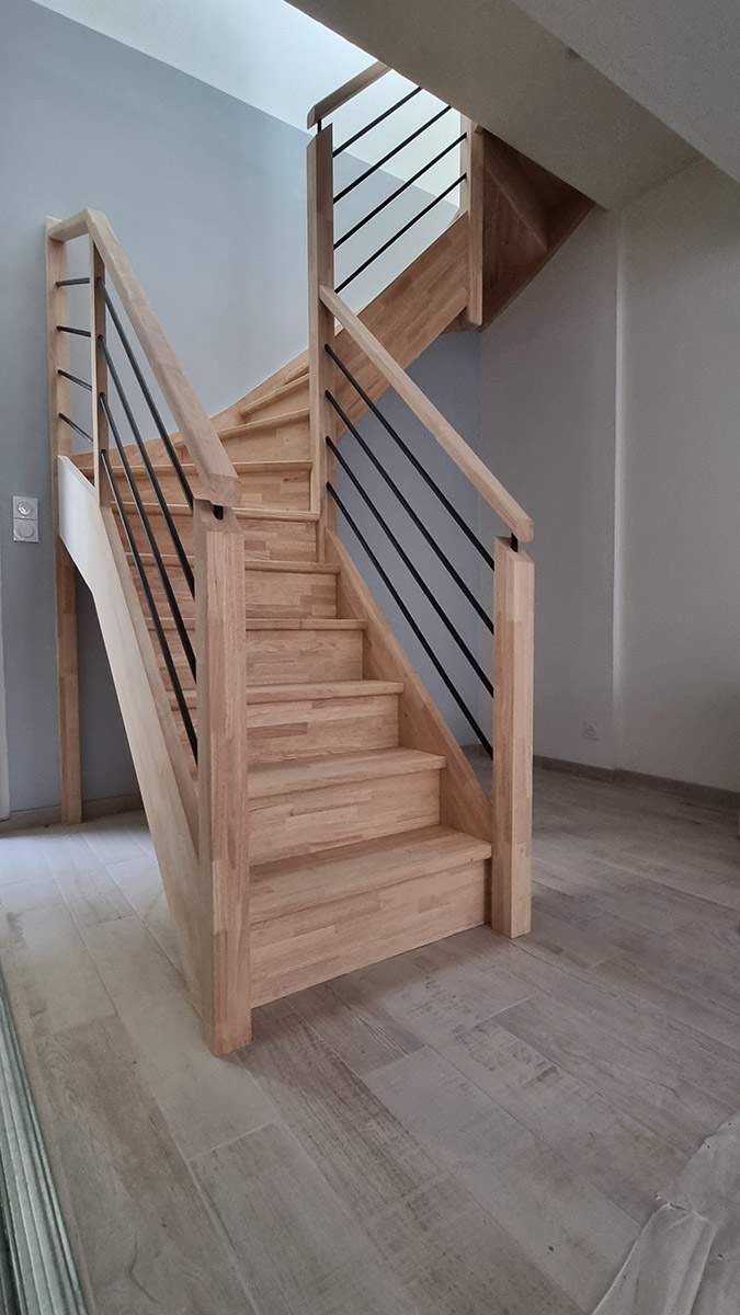 Installation d'escaliers Saint-Bonnet-la-Rivière