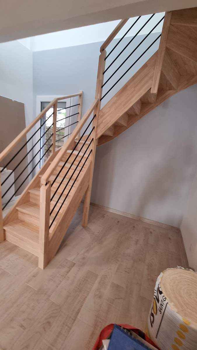 Installation d'escaliers Saint-Bonnet-la-Rivière