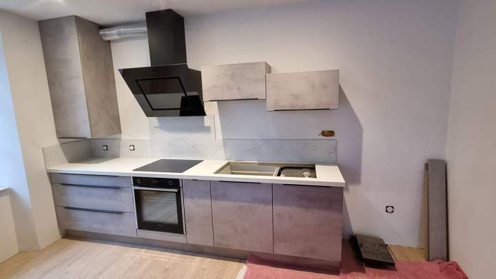 Installation de cuisine personnalisée Saint-Bonnet-la-Rivière
