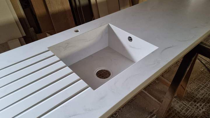  Installation de cuisine personnalisée Saint-Bonnet-la-Rivière