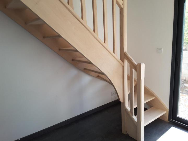 Installation d'escaliers Saint-Bonnet-la-Rivière