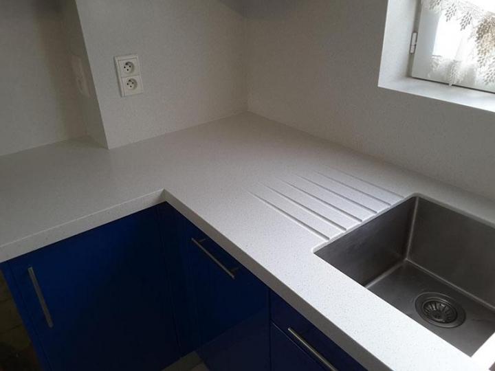 Installation de cuisine personnalisée Saint-Bonnet-la-Rivière